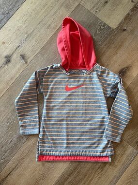 Nike Kids Hooded Long-Sleeve Top in Gray and Coral Stripes Size 4T